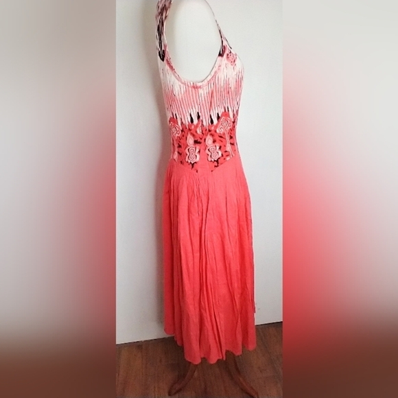 SUMMER DAY PARTY DRESS - Picture 2 of 10